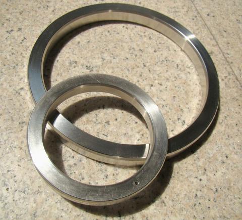 What causes ring joint gasket failure and how can it be prevented?